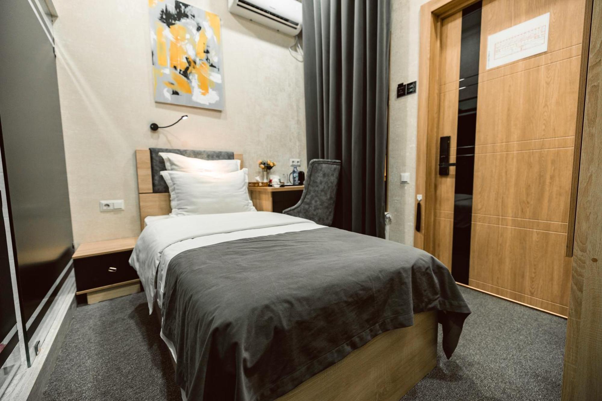 Art Residence Hotel Tasjkent Eksteriør billede